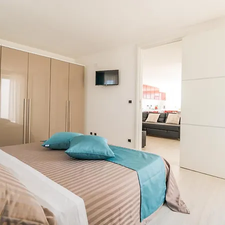 La Casa Sui Giardini Apartament *