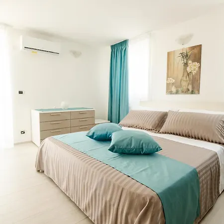 La Casa Sui Giardini ויאסטה